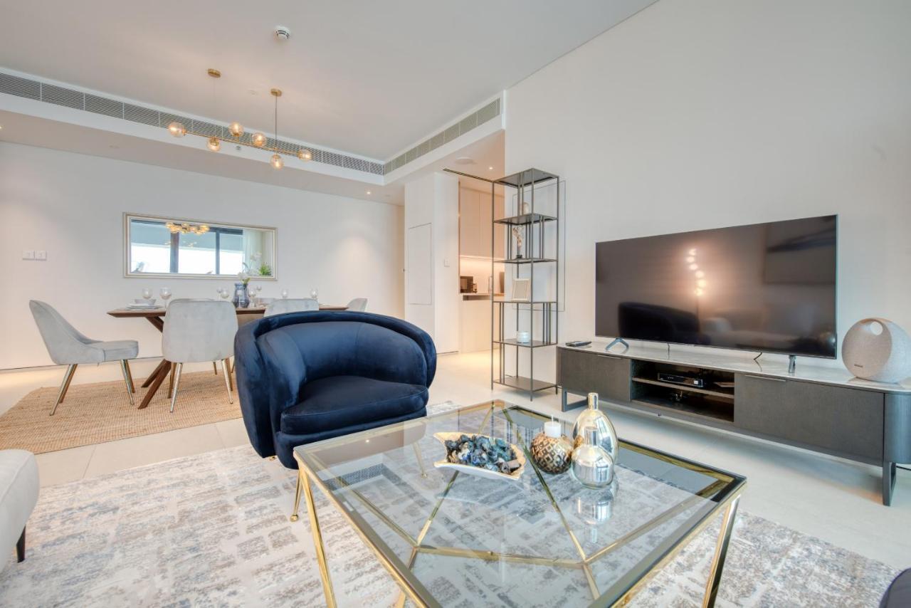 Apartment Address Jbr With Sea View & Maid - Mint Dubai